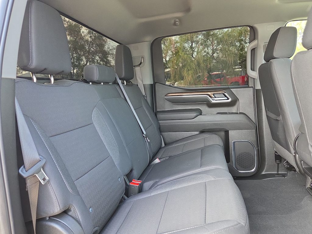 Thumbnail: 2026 Chevrolet Silverado 1500 - 22