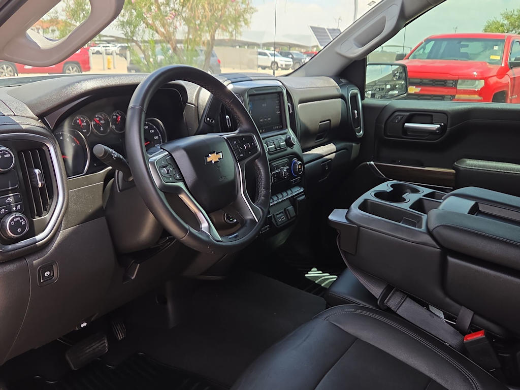 Thumbnail: 2020 Chevrolet Silverado 1500 - 2