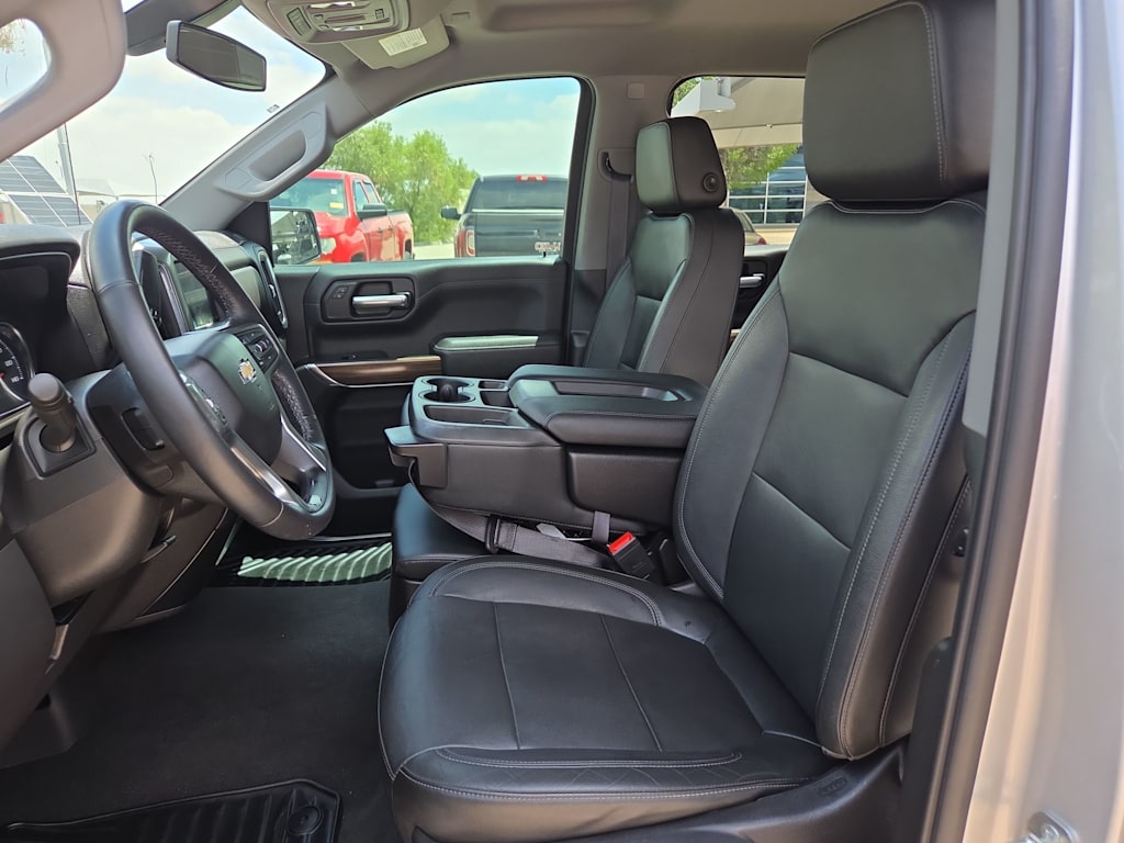 Thumbnail: 2020 Chevrolet Silverado 1500 - 10