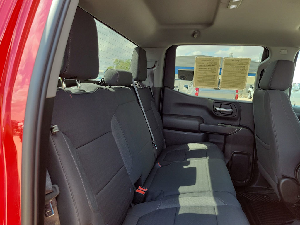 Thumbnail: 2022 Chevrolet Silverado 1500 - 19