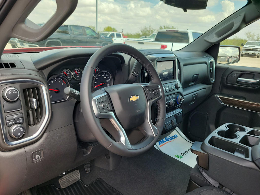 Thumbnail: 2022 Chevrolet Silverado 1500 - 2