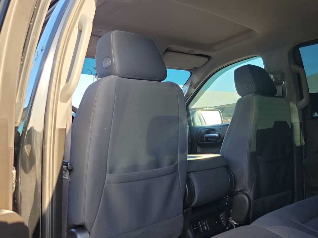 Thumbnail: 2024 Chevrolet Silverado 1500 - 11