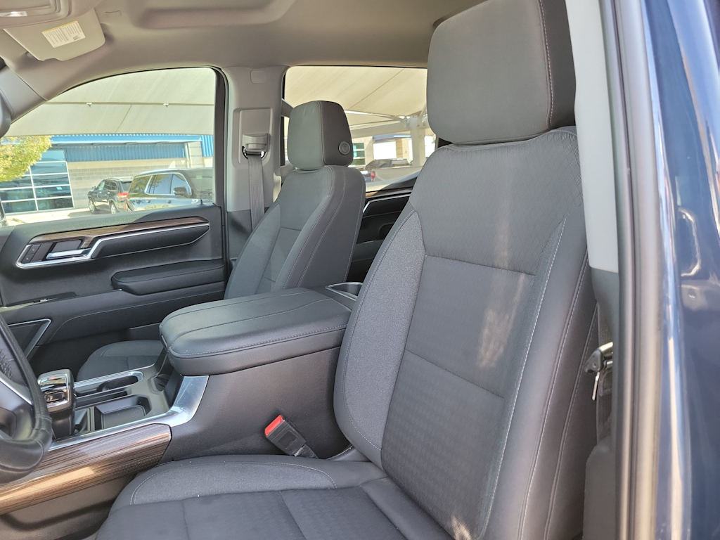 Thumbnail: 2023 Chevrolet Silverado 1500 - 11