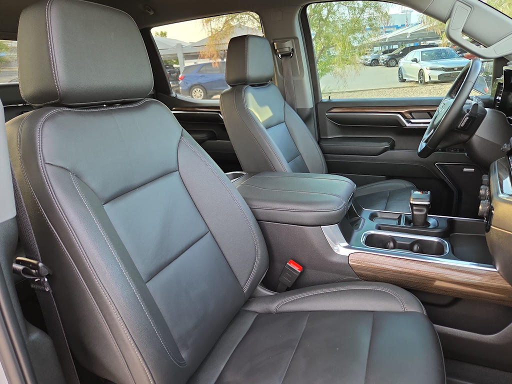 Thumbnail: 2024 Chevrolet Silverado 1500 - 20