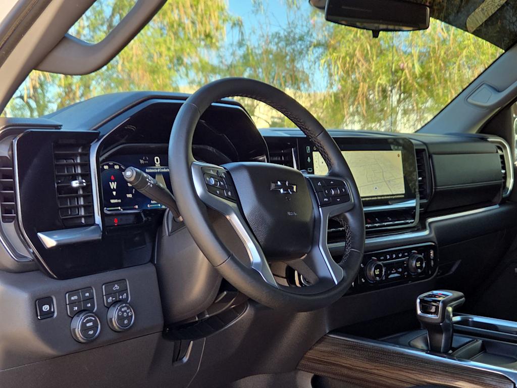 Thumbnail: 2026 Chevrolet Silverado 1500 - 2