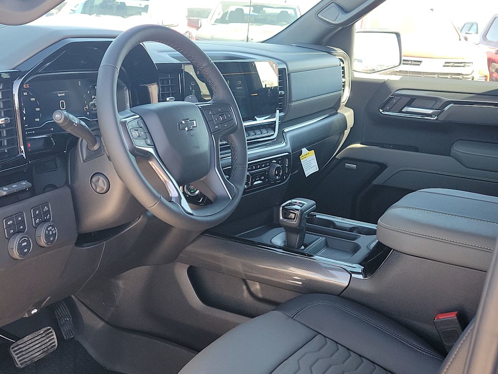 Thumbnail: 2025 Chevrolet Silverado 1500 - 2