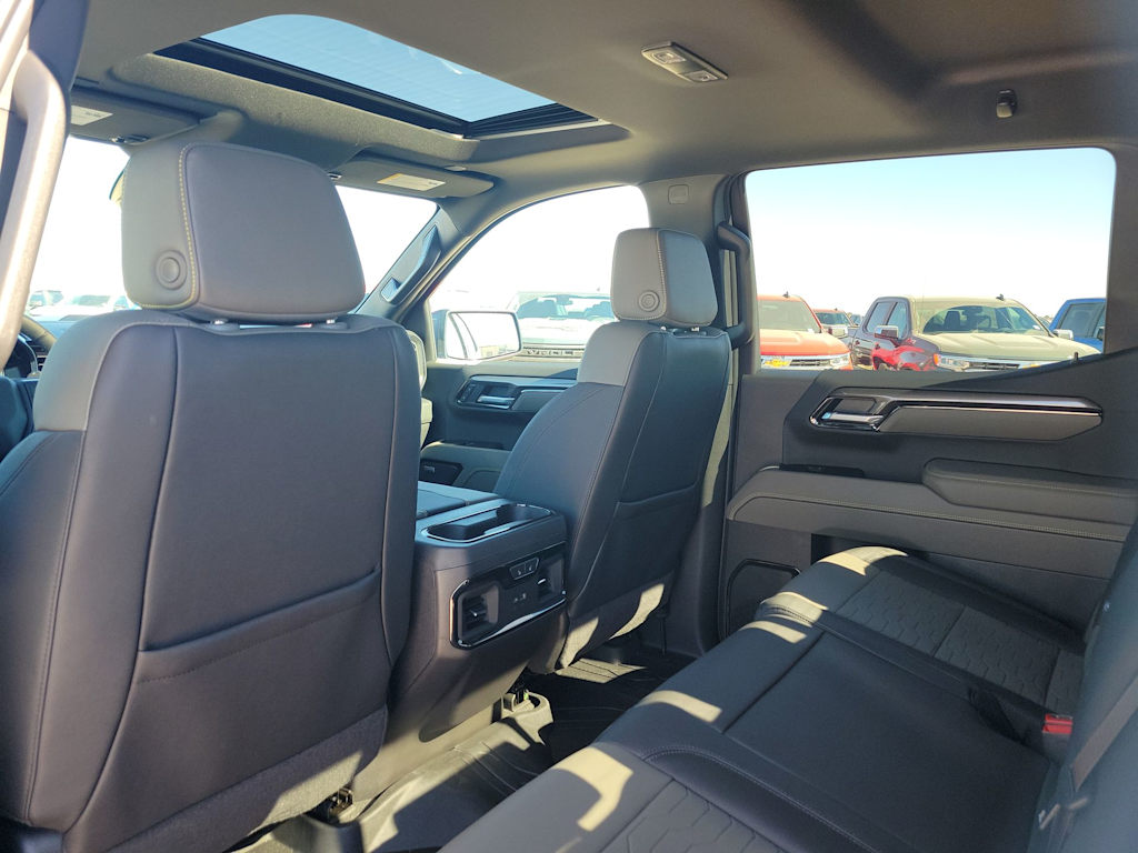 Thumbnail: 2025 Chevrolet Silverado 1500 - 11