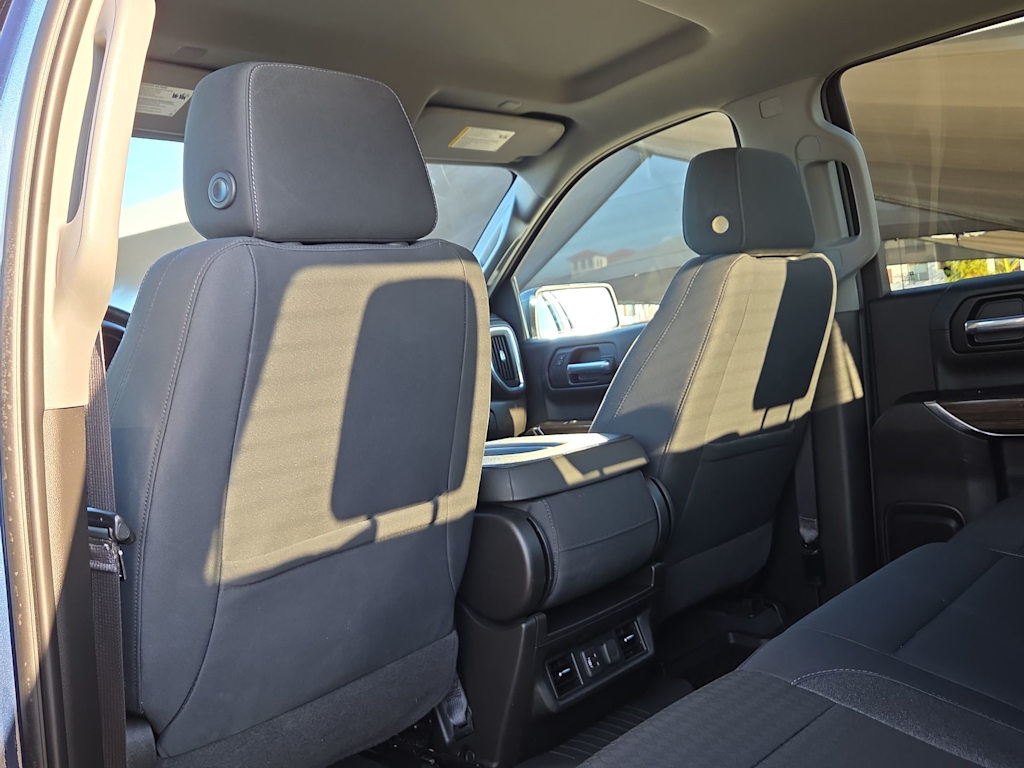 Thumbnail: 2020 Chevrolet Silverado 1500 - 13