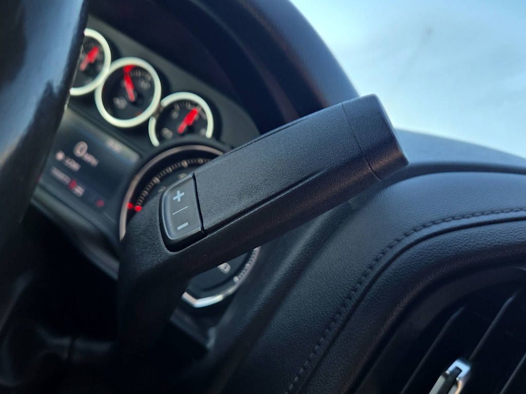 Thumbnail: 2020 Chevrolet Silverado 1500 - 15