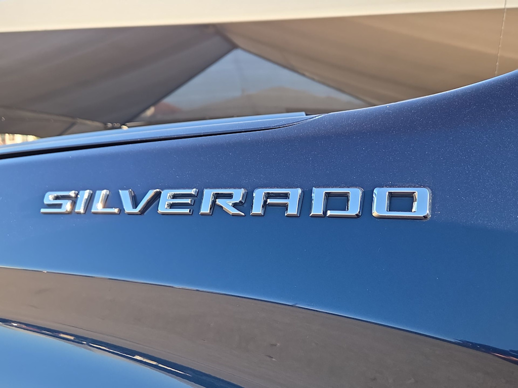 Thumbnail: 2020 Chevrolet Silverado 1500 - 7