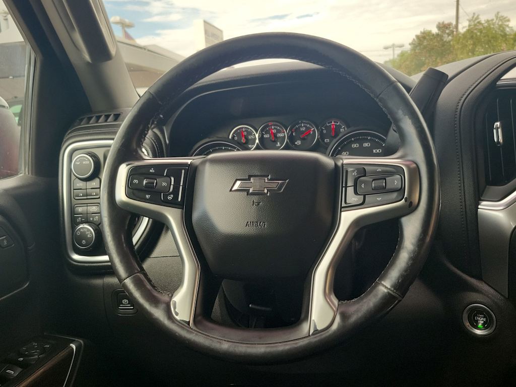 Thumbnail: 2020 Chevrolet Silverado 1500 - 13
