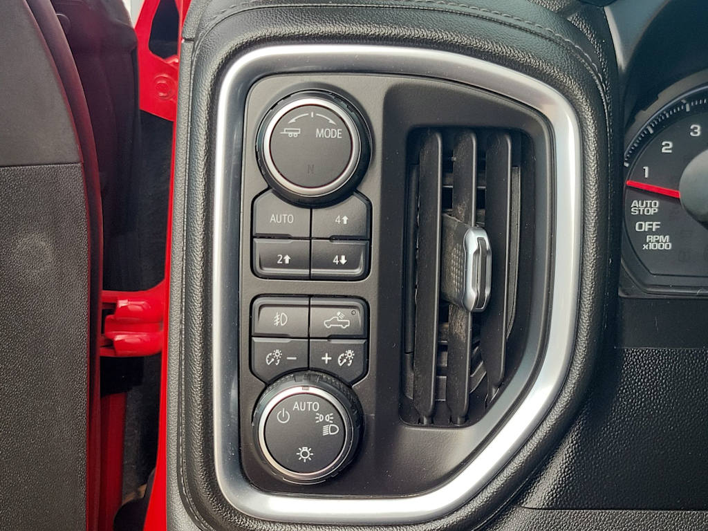 Thumbnail: 2020 Chevrolet Silverado 1500 - 25