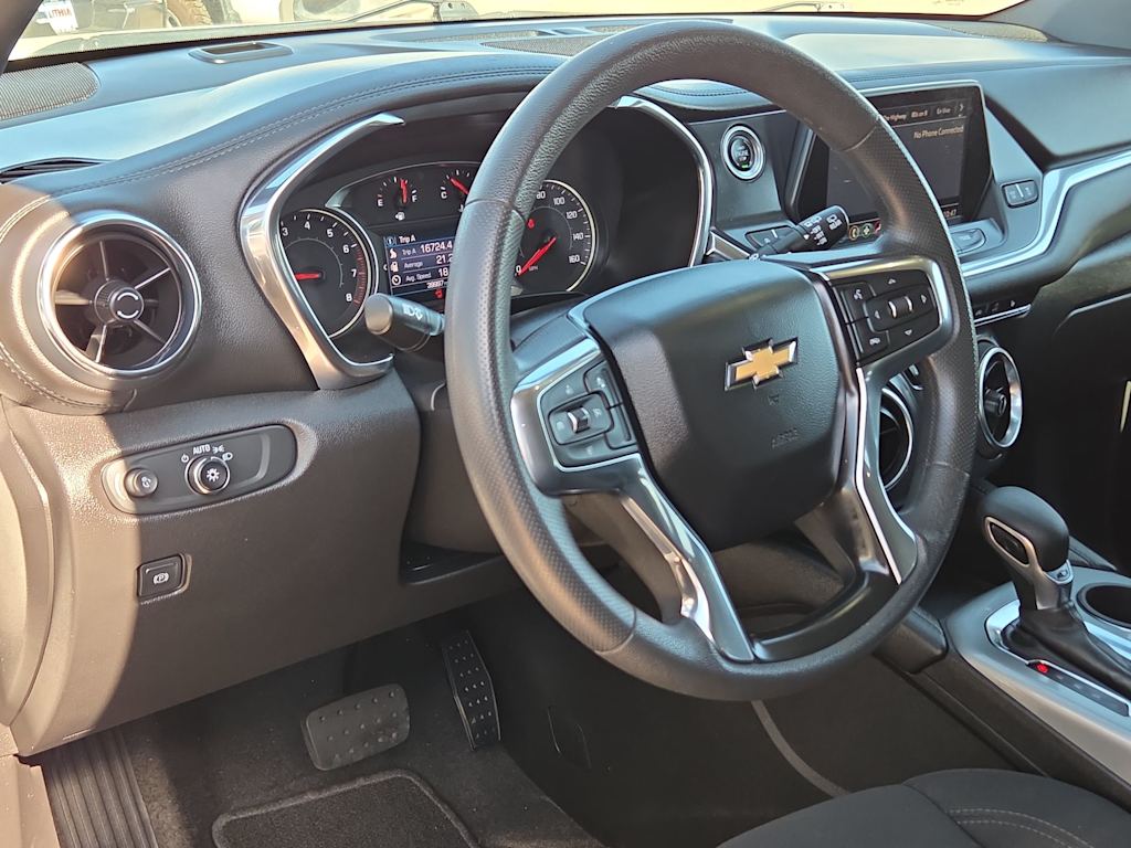 Thumbnail: 2022 Chevrolet Blazer - 2