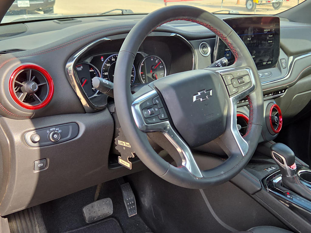 Thumbnail: 2025 Chevrolet Blazer - 2