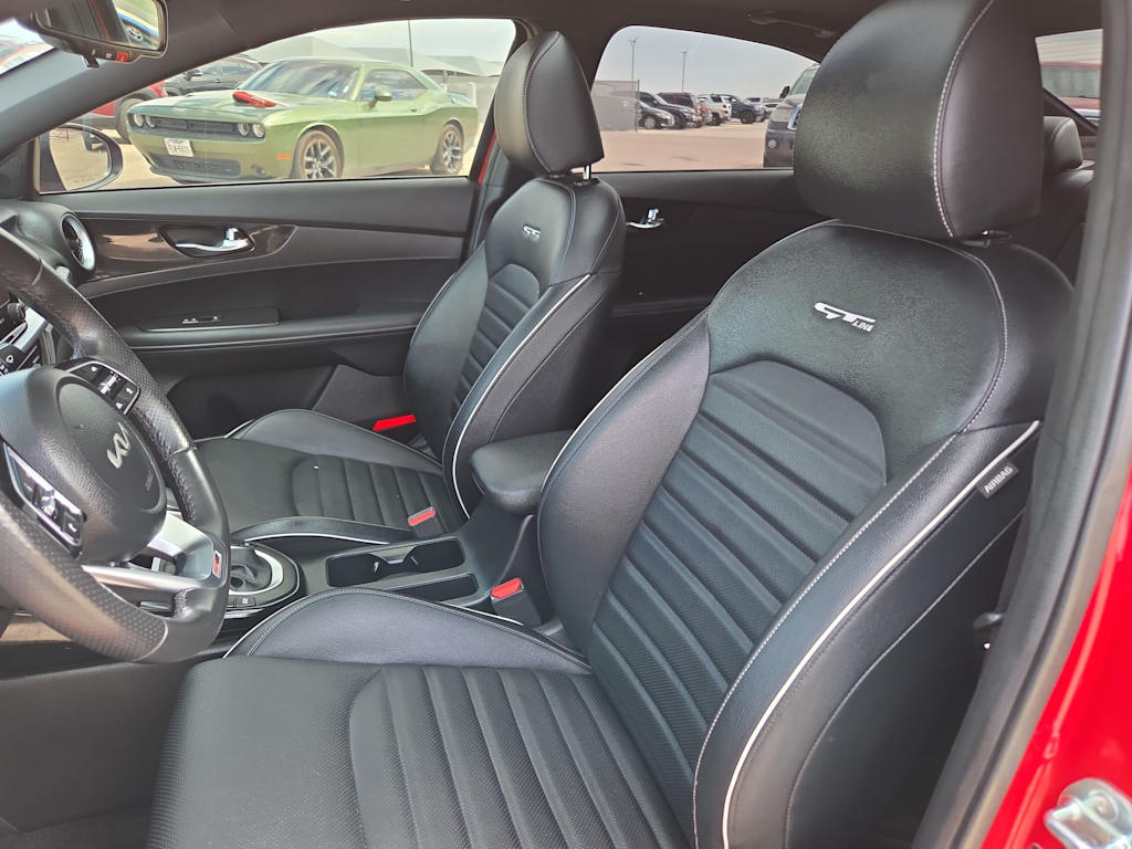 Thumbnail: 2024 Kia Forte - 11