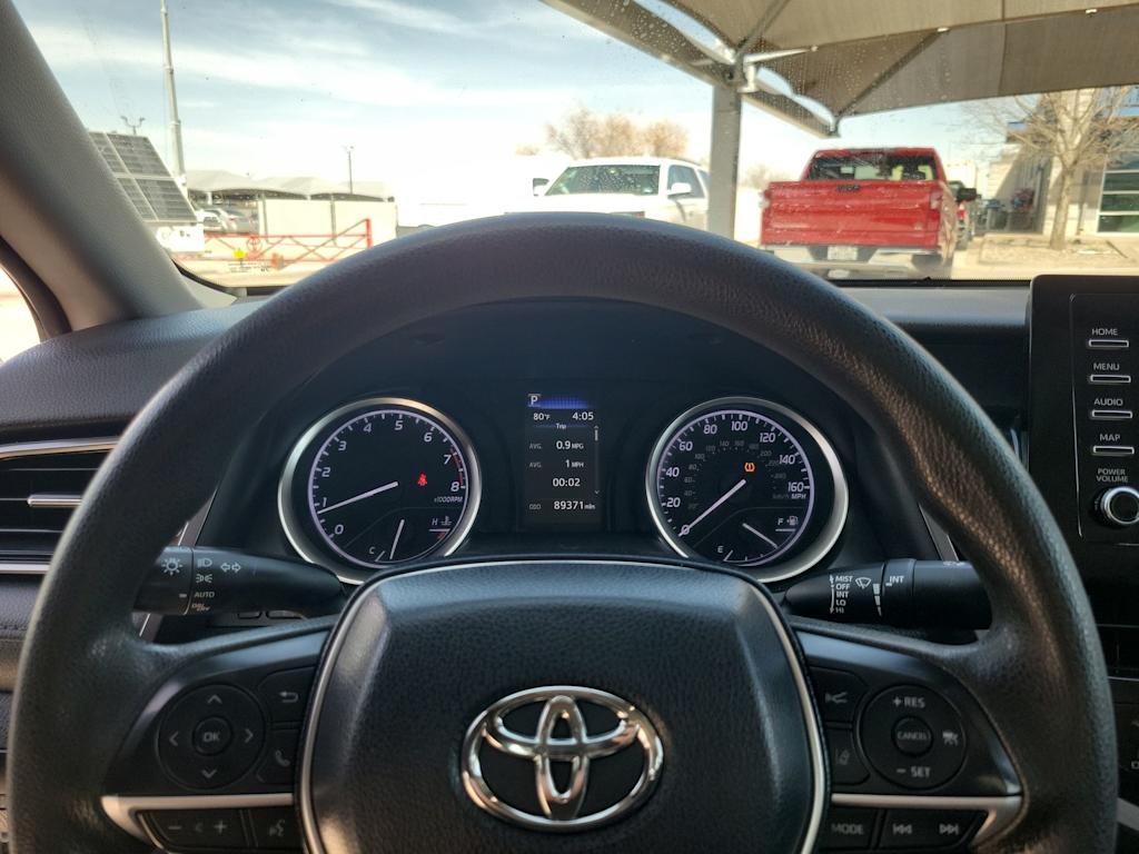 Thumbnail: 2021 Toyota Camry - 16