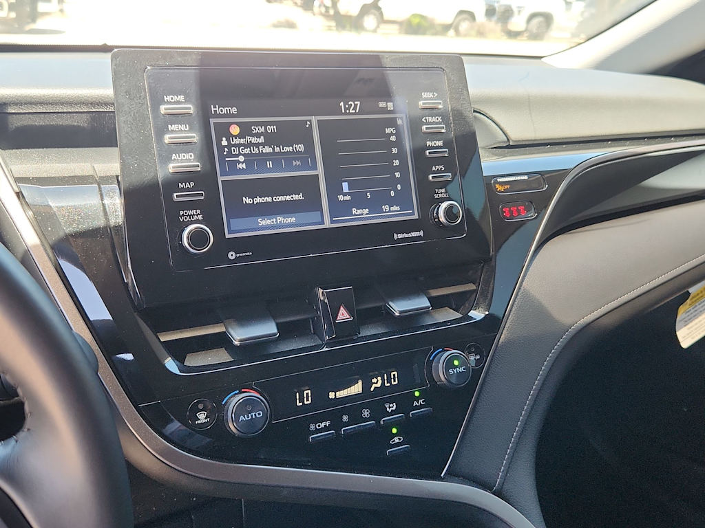 Thumbnail: 2024 Toyota Camry - 10