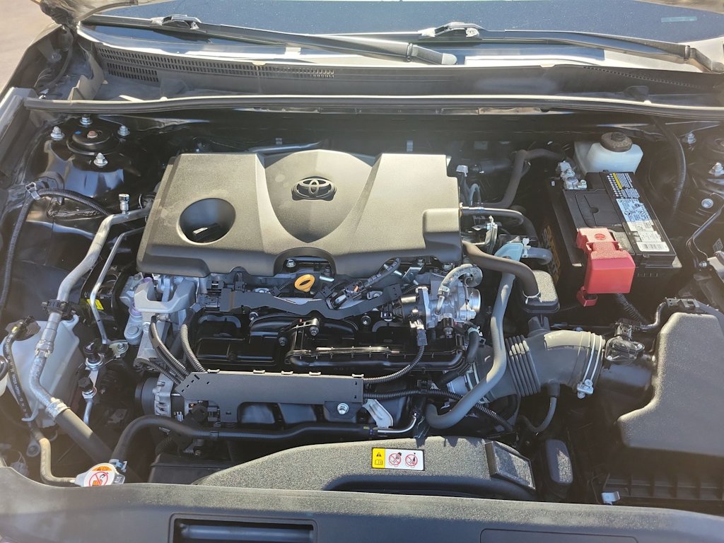 Thumbnail: 2021 Toyota Camry - 9