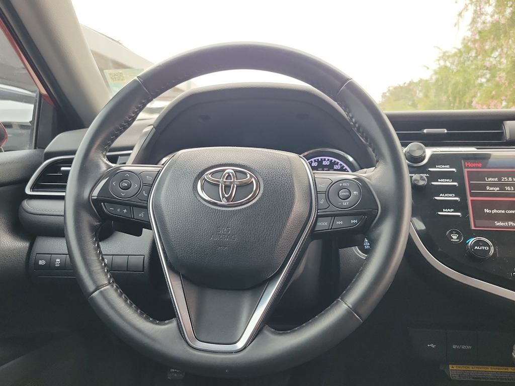 Thumbnail: 2020 Toyota Camry - 14