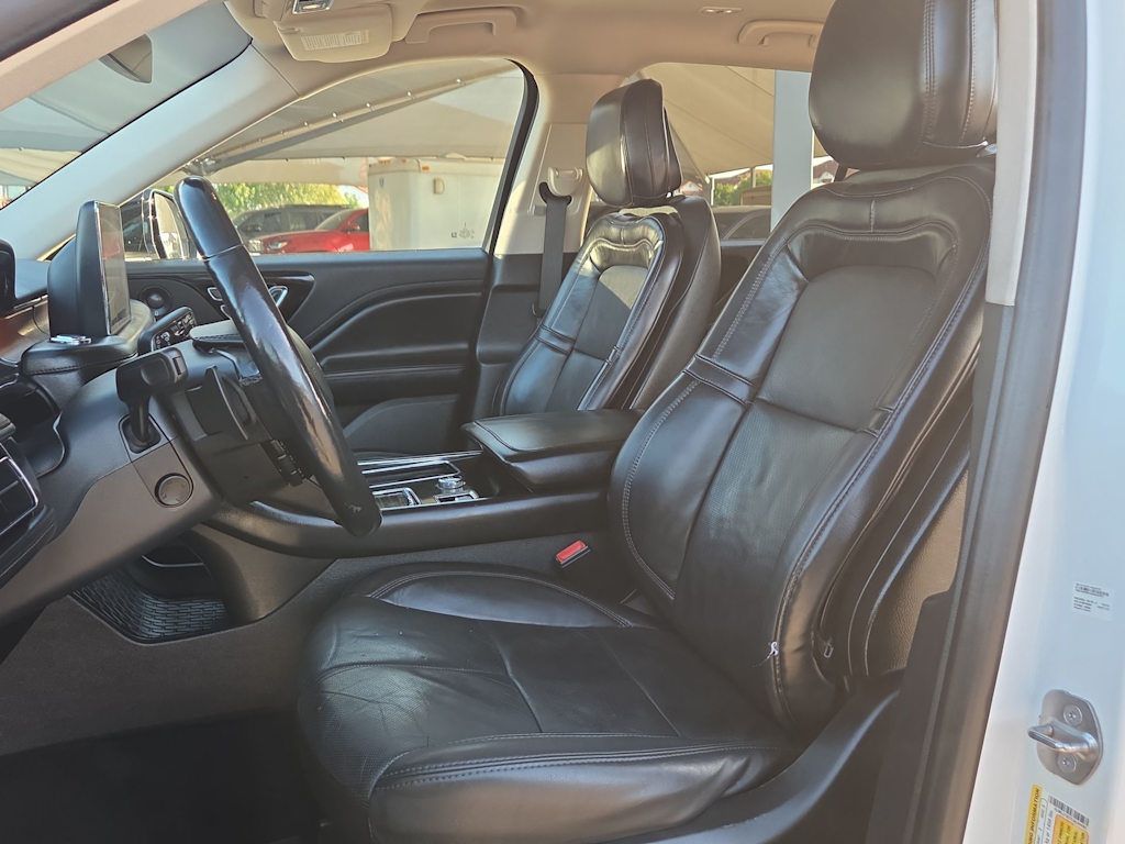 Thumbnail: 2020 Lincoln Aviator - 11
