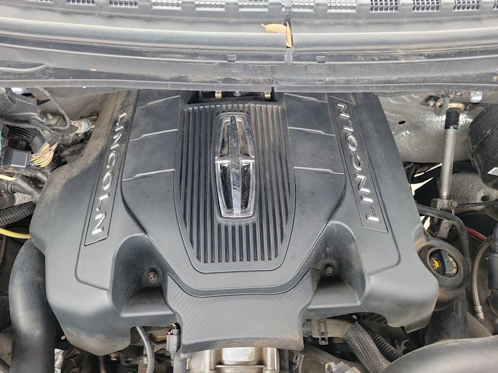 Thumbnail: 2019 Lincoln Navigator - 9