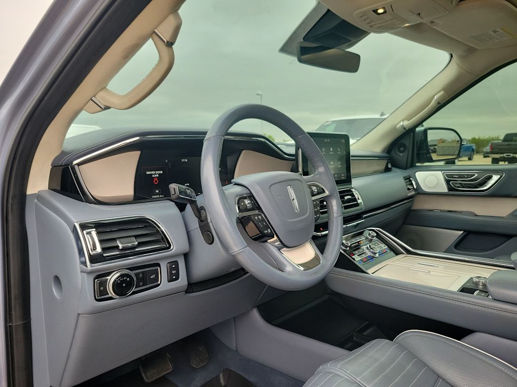 Thumbnail: 2019 Lincoln Navigator - 2
