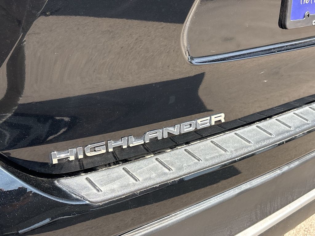 Thumbnail: 2024 Toyota Highlander - 7