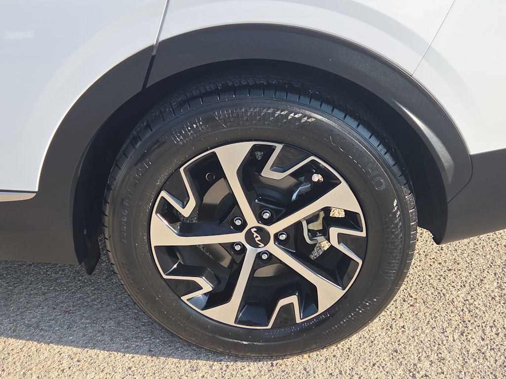 Thumbnail: 2025 Kia Sportage - 8