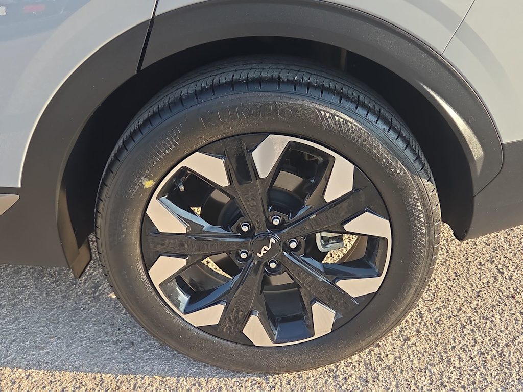 Thumbnail: 2024 Kia Sportage - 8