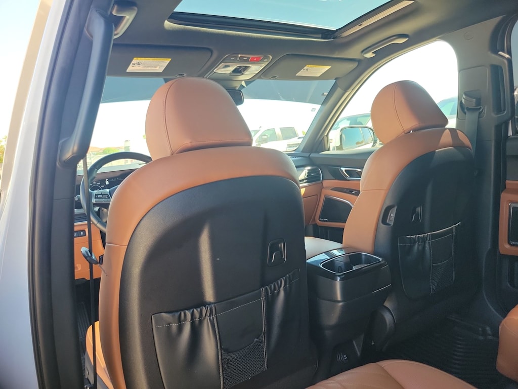 Thumbnail: 2024 Kia Telluride - 23