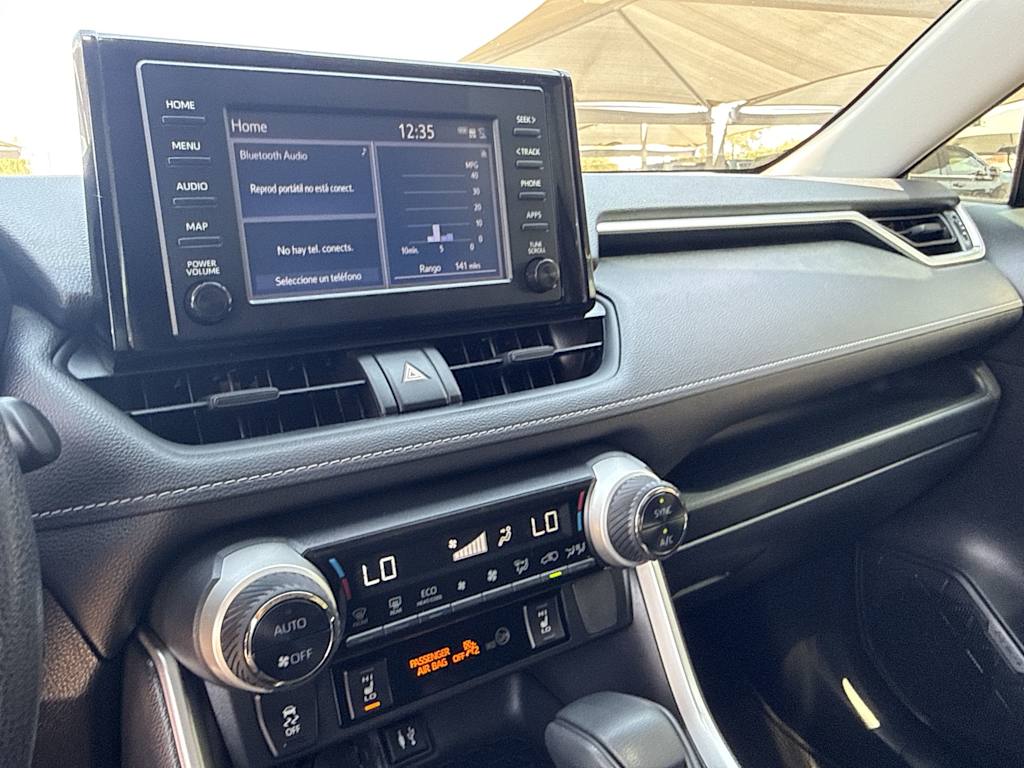 Thumbnail: 2019 Toyota RAV4 - 25
