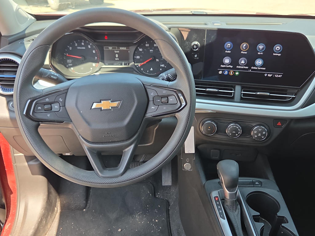 Thumbnail: 2024 Chevrolet Trax - 8