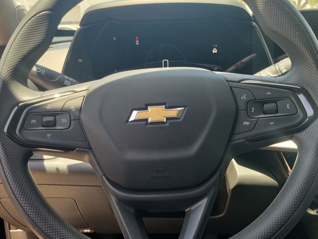 Thumbnail: 2025 Chevrolet Trax - 24