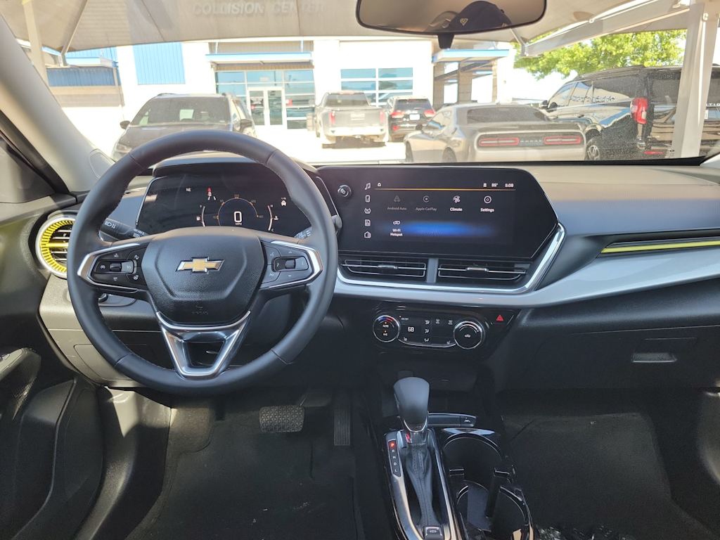 Thumbnail: 2025 Chevrolet Trax - 10
