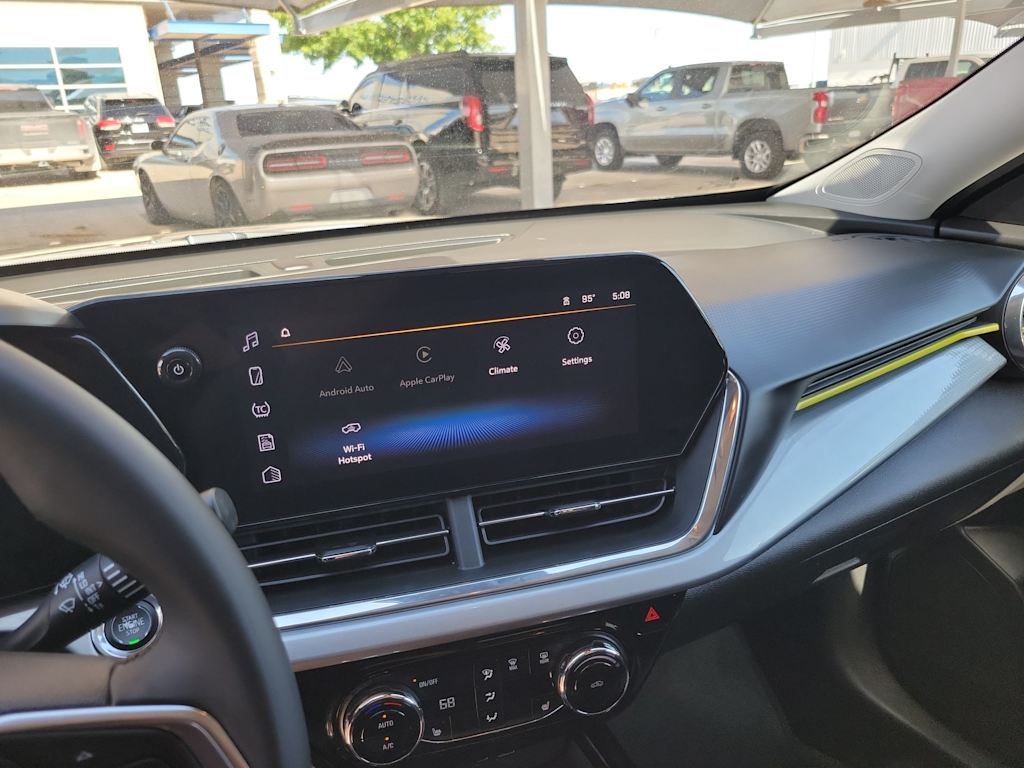 Thumbnail: 2025 Chevrolet Trax - 15