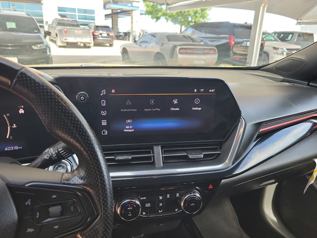 Thumbnail: 2025 Chevrolet Trax - 16