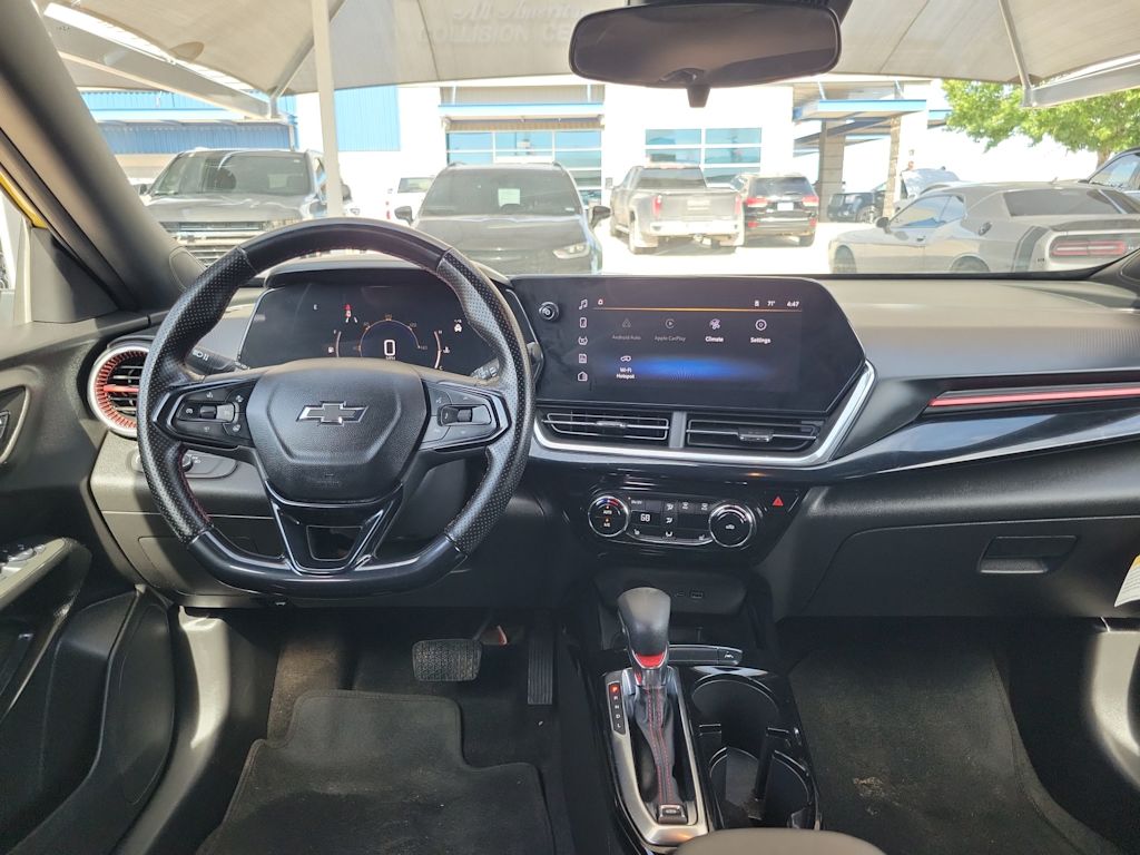 Thumbnail: 2025 Chevrolet Trax - 10