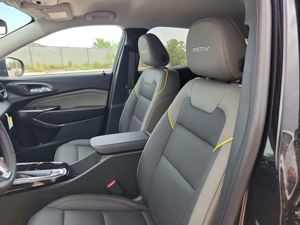 Thumbnail: 2026 Chevrolet Trax - 11