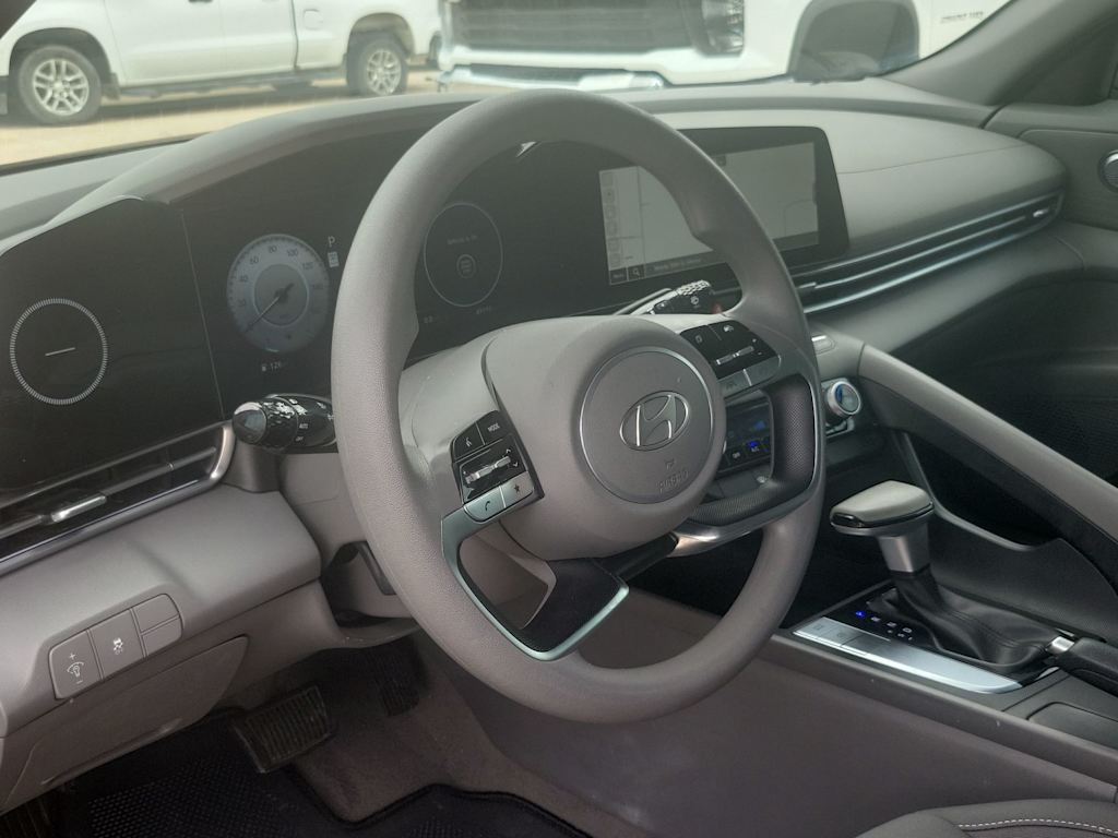 Thumbnail: 2024 Hyundai Elantra - 2