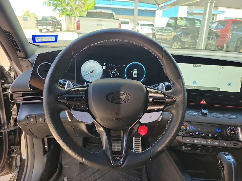 Thumbnail: 2025 Hyundai Elantra - 12