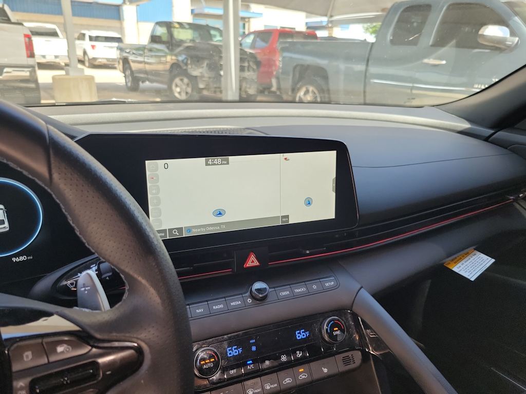 Thumbnail: 2025 Hyundai Elantra - 25