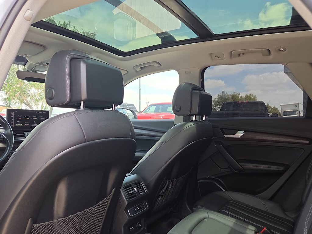 Thumbnail: 2022 Audi Q5 - 13