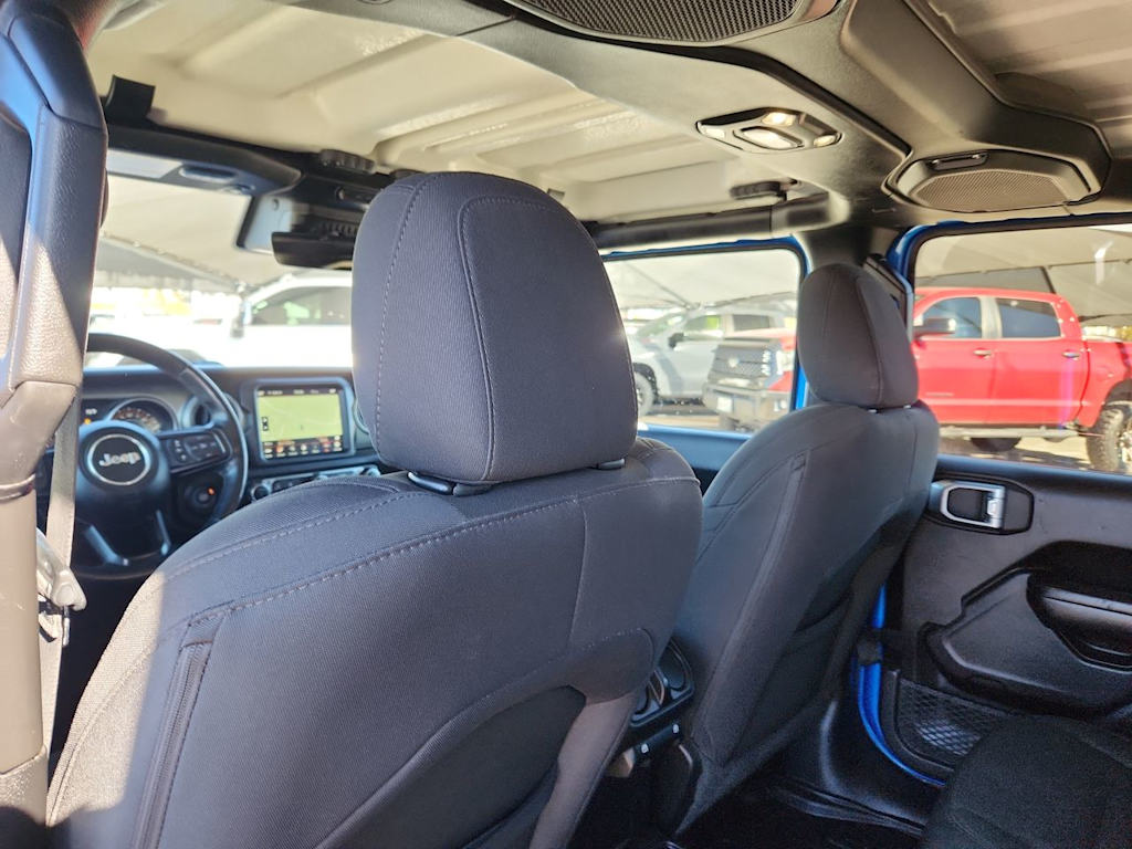 Thumbnail: 2021 Jeep Wrangler - 23