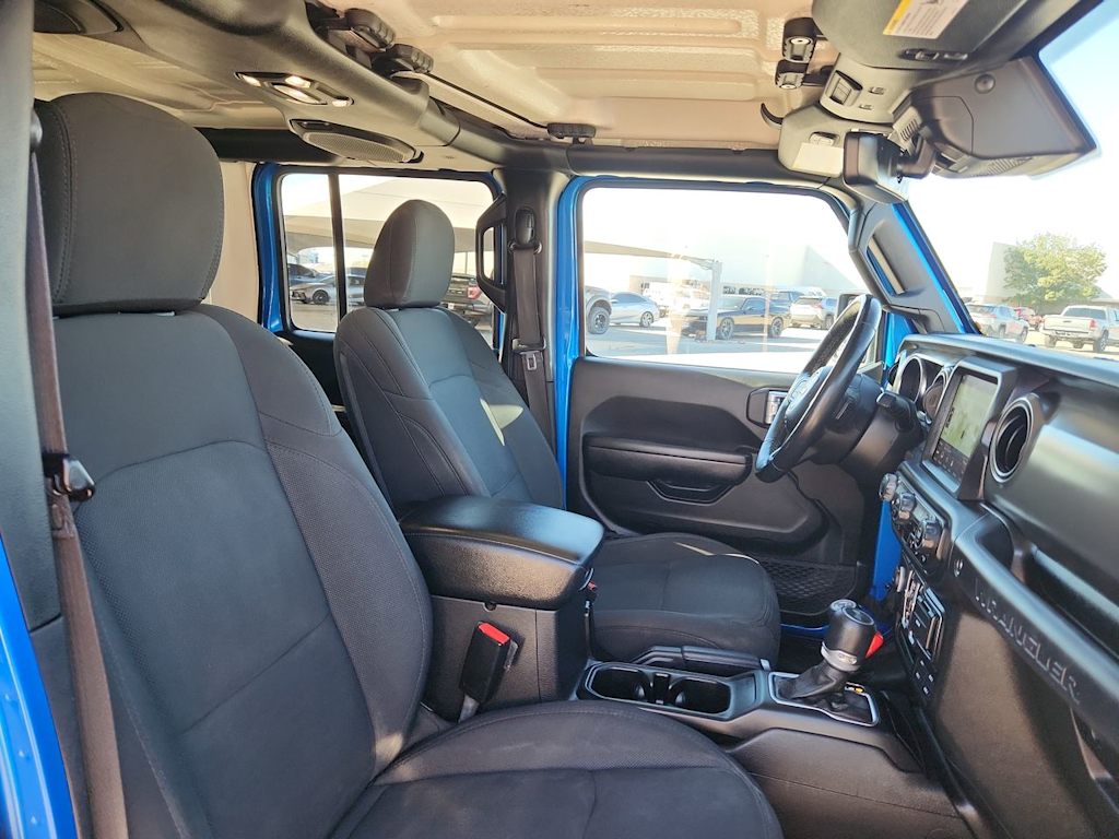 Thumbnail: 2021 Jeep Wrangler - 10