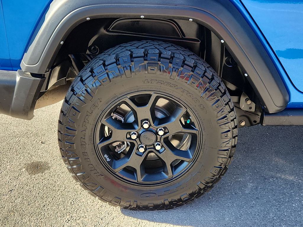 Thumbnail: 2021 Jeep Wrangler - 22