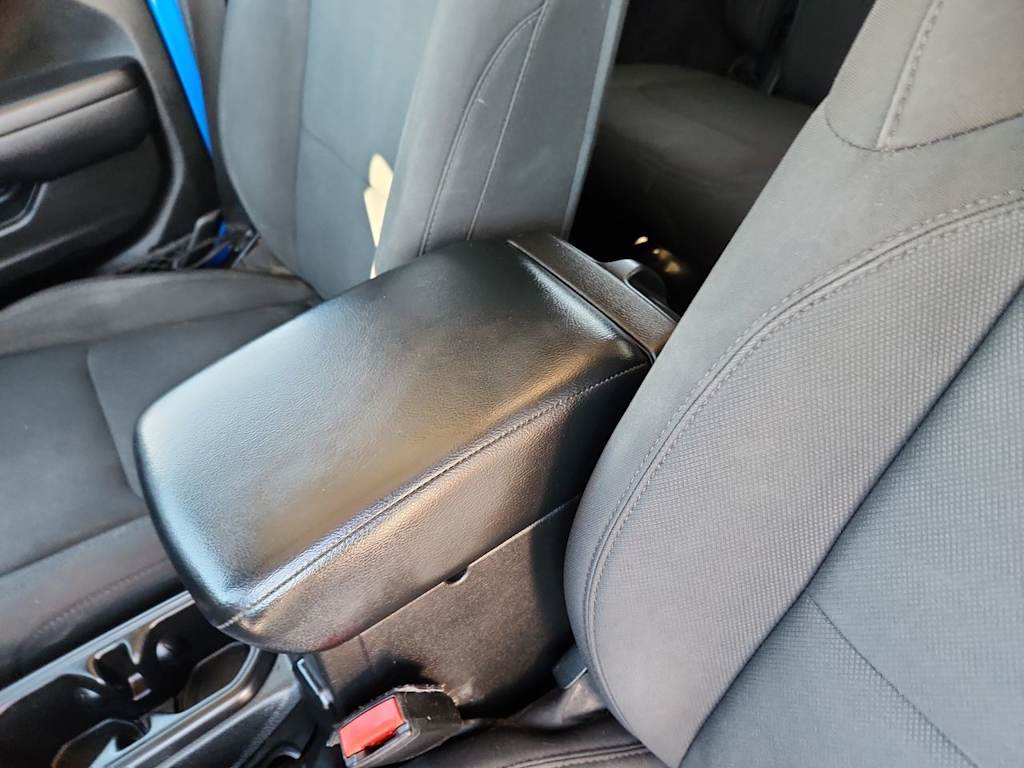 Thumbnail: 2021 Jeep Wrangler - 24