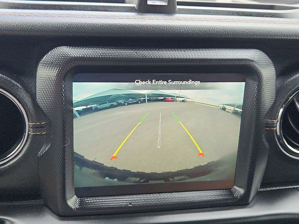 Thumbnail: 2020 Jeep Wrangler - 25