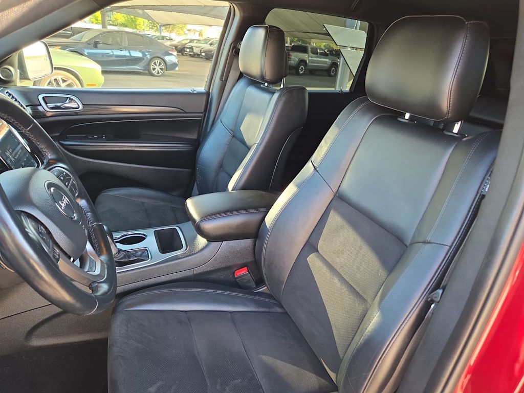 Thumbnail: 2021 Jeep Grand Cherokee - 10