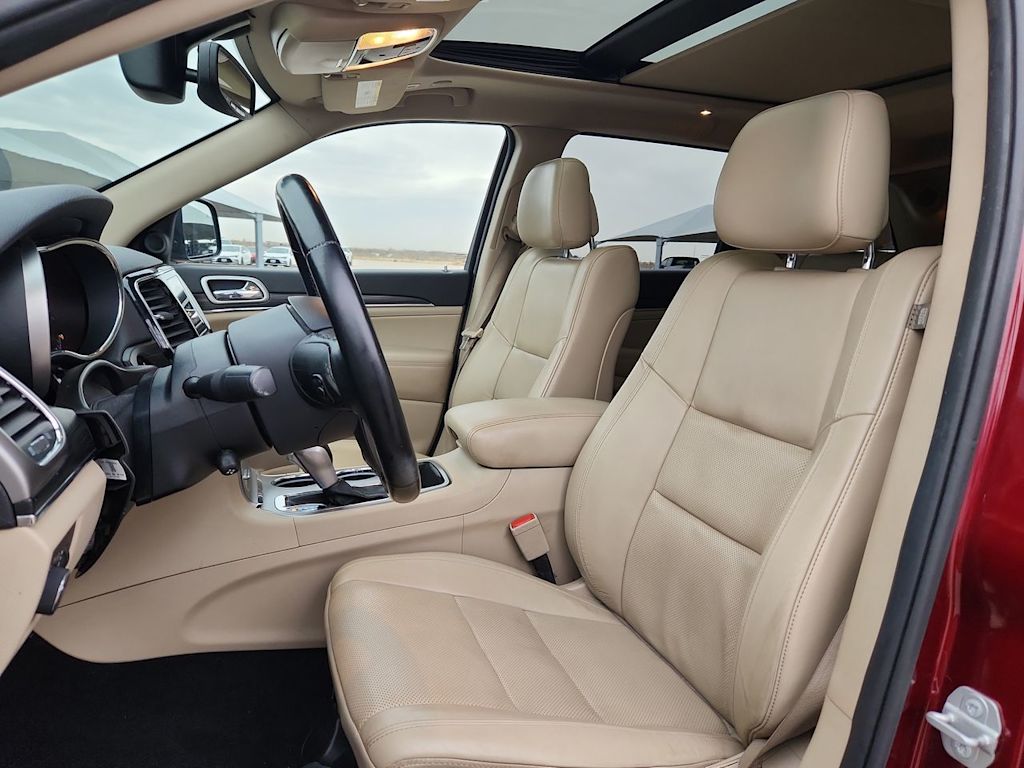 Thumbnail: 2020 Jeep Grand Cherokee - 11