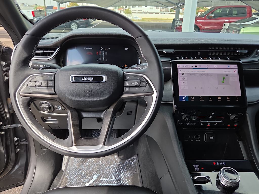 Thumbnail: 2024 Jeep Grand Cherokee - 9